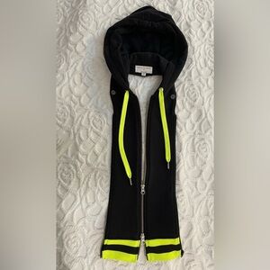 Veronica Beard Black Dickey with Bright Yellow Details